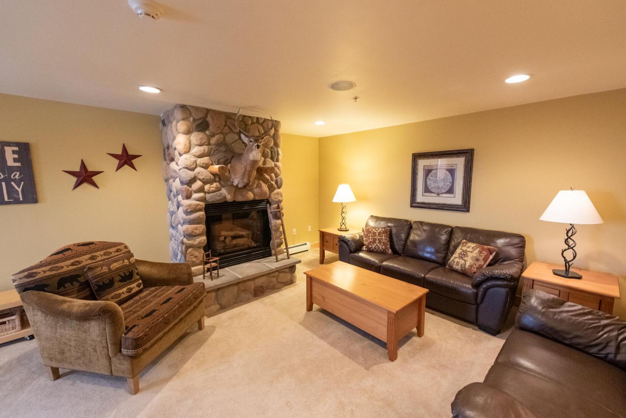 Sugarloaf Inn Carrabassett Valley ภายนอก รูปภาพ